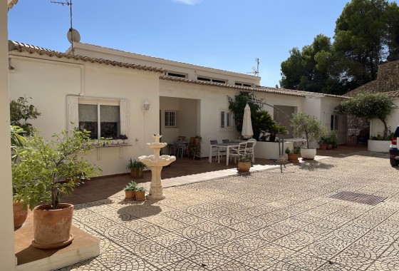 Herverkoop - Vrijstaande Villa -
Calpe - Costa Blanca