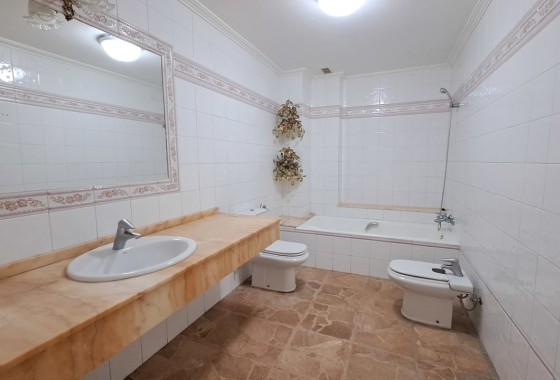 Venta - Apartamento / Piso -
Torrevieja - Costa Blanca