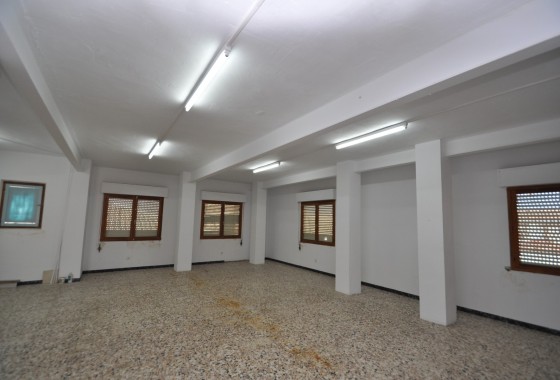 Revente - Appartement -
Pinoso - Inland