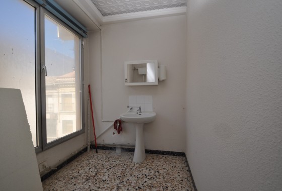 Revente - Appartement -
Pinoso - Inland