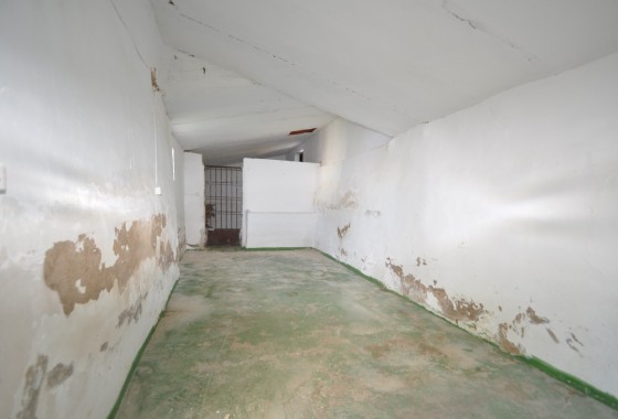 Revente - Villa Individuelle -
Fortuna - Inland