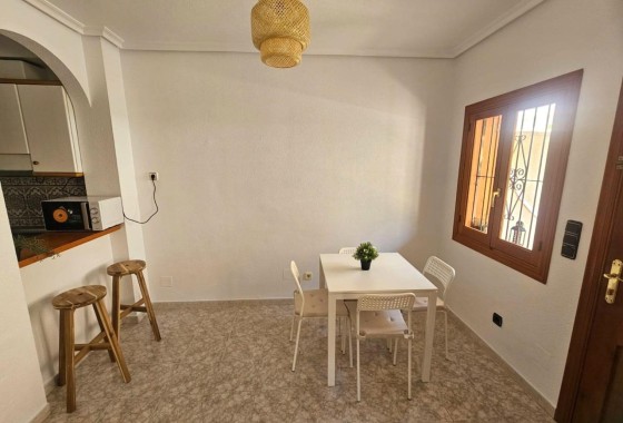 Venta - Apartamento / Piso -
Orihuela Costa - Playa Flamenca