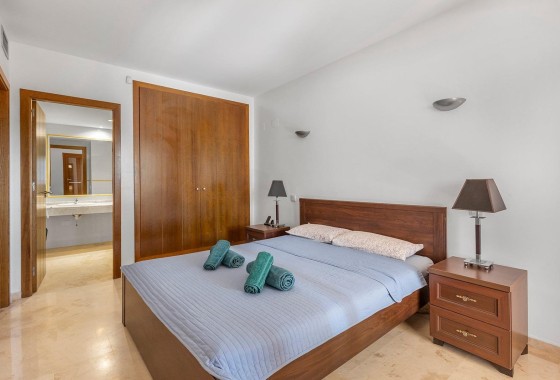 Herverkoop - Appartement / Flat -
Torrevieja - Punta Prima
