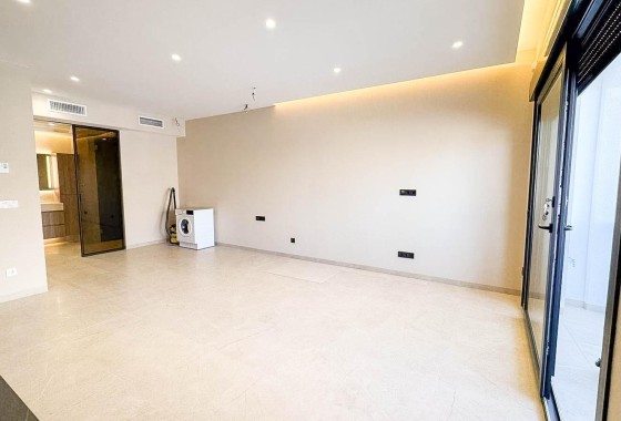 Herverkoop - Appartement / Flat -
Torrevieja - Playa de los Locos