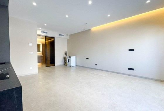 Herverkoop - Appartement / Flat -
Torrevieja - Playa de los Locos