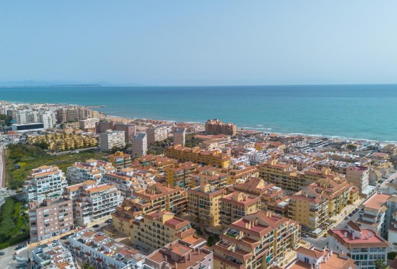 Sprzedaż - Apartament / Mieszkanie -
Torrevieja - La Mata