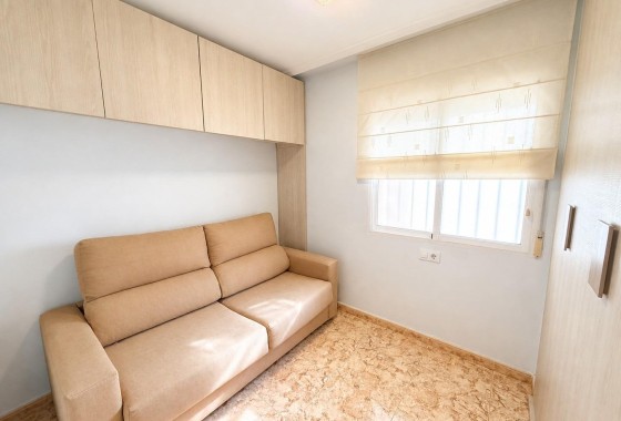 Sprzedaż - Apartament / Mieszkanie -
Torrevieja - Nueva Torrevieja