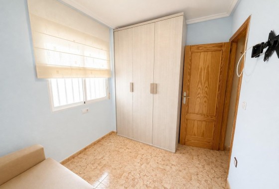 Sprzedaż - Apartament / Mieszkanie -
Torrevieja - Nueva Torrevieja