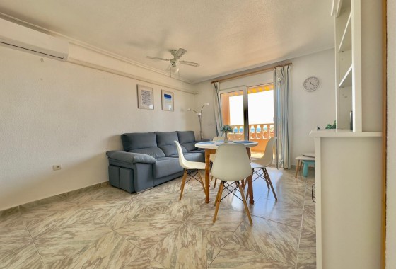Sprzedaż - Apartament / Mieszkanie -
Torrevieja - Cabo Cervera