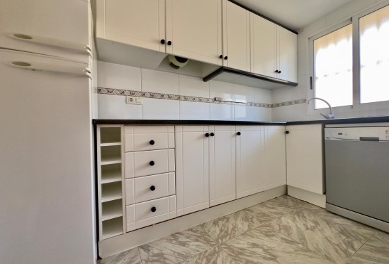 Sprzedaż - Apartament / Mieszkanie -
Torrevieja - Cabo Cervera