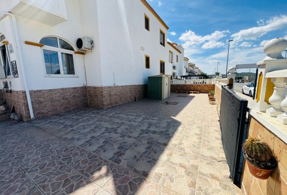 Resale - Apartment / Flat -
Orihuela - Entre Naranjos - Vistabella Golf