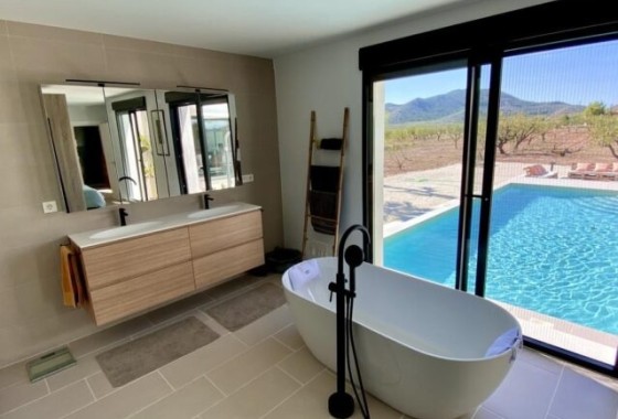 Resale - Detached Villa -
Hondón de las Nieves