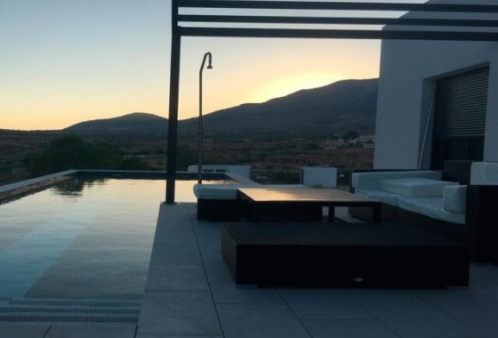 Revente - Villa Individuelle -
Hondón de las Nieves