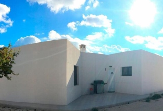 Revente - Villa Individuelle -
Hondón de las Nieves