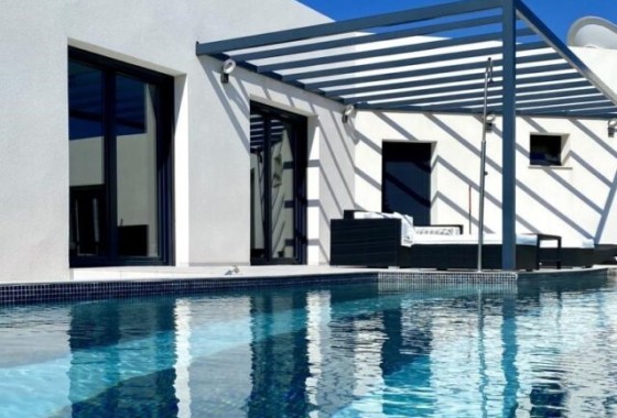 Revente - Villa Individuelle -
Hondón de las Nieves