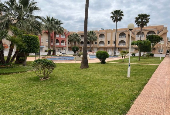 Venta - Apartamento / Piso -
Los Alcazares