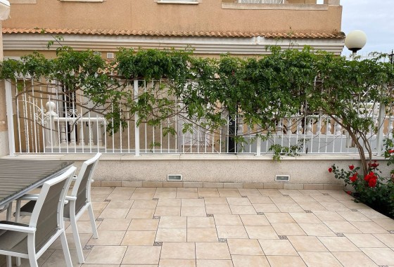 Venta - Apartamento / Piso -
Los Alcazares