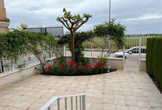 Venta - Apartamento / Piso -
Los Alcazares
