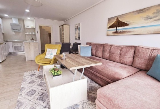 Resale - Stadthaus -
Torrevieja - La Siesta