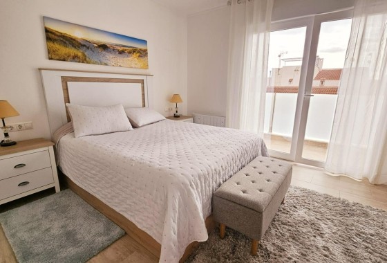 Resale - Stadthaus -
Torrevieja - La Siesta