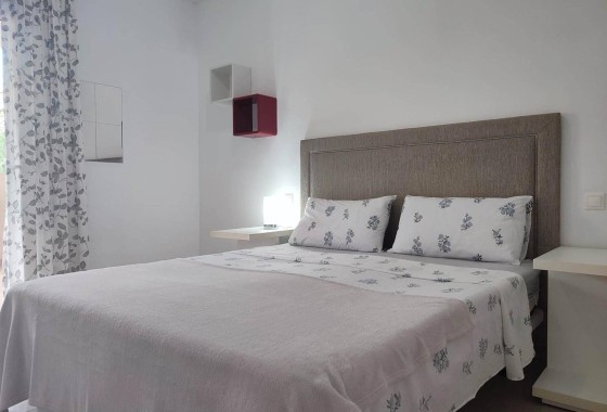 Sale - Apartment Flat -
Orihuela Costa - Horizonte - La Campana