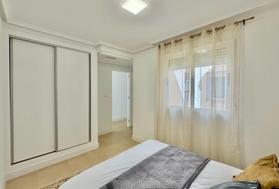 Herverkoop - Appartement / Flat -
Torrevieja - Parque de las Naciones