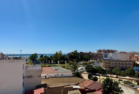Herverkoop - Appartement / Flat -
Torrevieja - Parque de las Naciones
