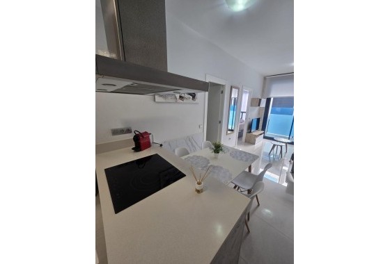 Herverkoop - Appartement / Flat -
Torrevieja - Estacion de autobuses