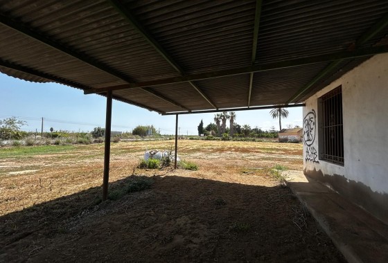 Resale - Grundstück / Land -
San Miguel de Salinas - San Miguel Salinas