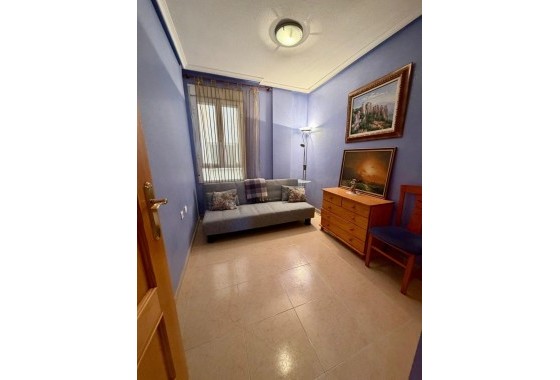 Herverkoop - Vrijstaande Villa -
Torrevieja - Center