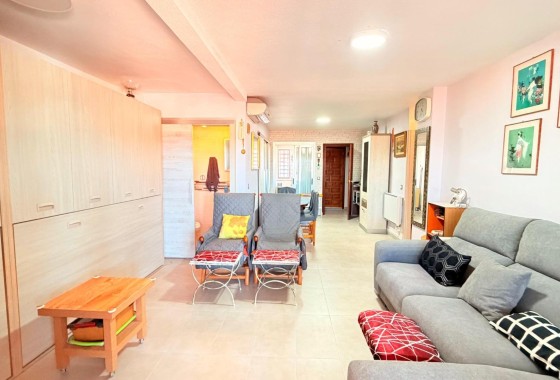 Resale - Wohnung / Apartment -
Torrevieja - Playa de los Naufragos
