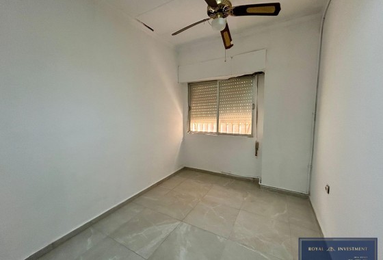 Herverkoop - Appartement / Flat -
Torrevieja - Center