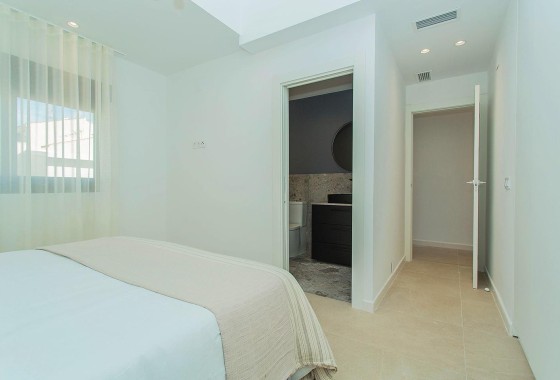 Herverkoop - Stadswoning -
Torrevieja - La Siesta