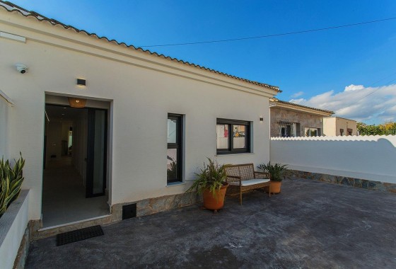 Herverkoop - Stadswoning -
Torrevieja - La Siesta