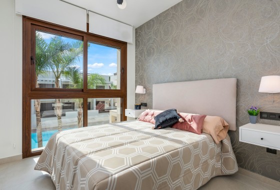 Nowa konstrukcja - Bungalow dolny -
Torrevieja