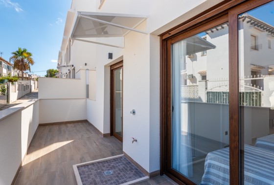 Nowa konstrukcja - Bungalow dolny -
Torrevieja