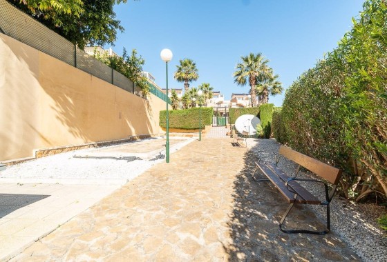 Herverkoop - Appartement / Flat -
Orihuela Costa - Los Almendros-La Florida