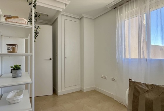 Revente - Appartement -
Torrevieja