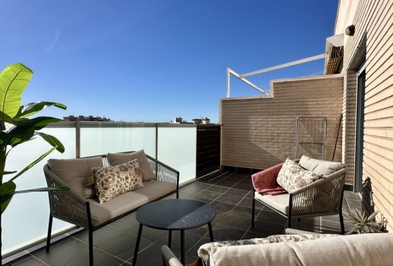 Revente - Appartement -
Torrevieja