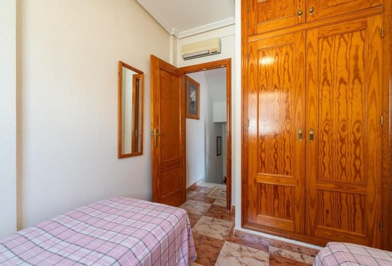 Herverkoop - Stadswoning -
Orihuela Costa - Playa Flamenca