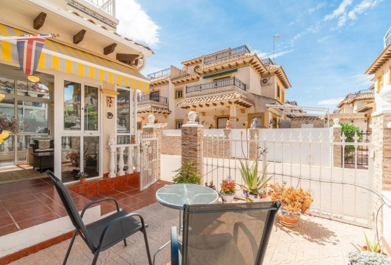 Herverkoop - Stadswoning -
Orihuela Costa - Playa Flamenca