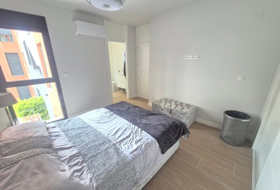 Venta - Apartamento / Piso -
Orihuela Costa