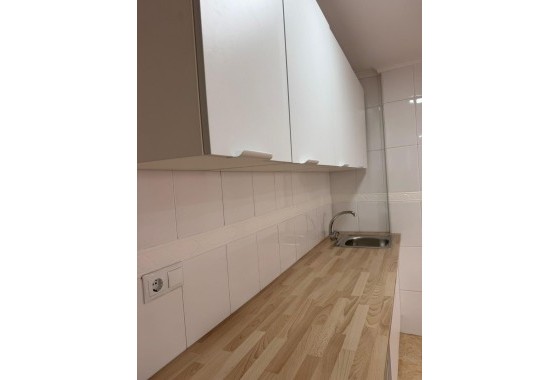 Venta - Apartamento / Piso -
Torrevieja - Center