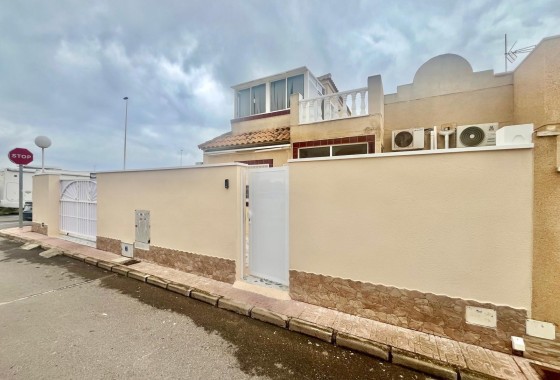 Herverkoop - Appartement / Flat -
Torrevieja - Paraje natural