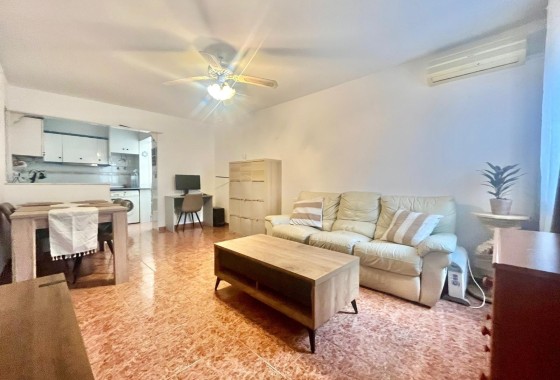 Herverkoop - Appartement / Flat -
Torrevieja - Paraje natural