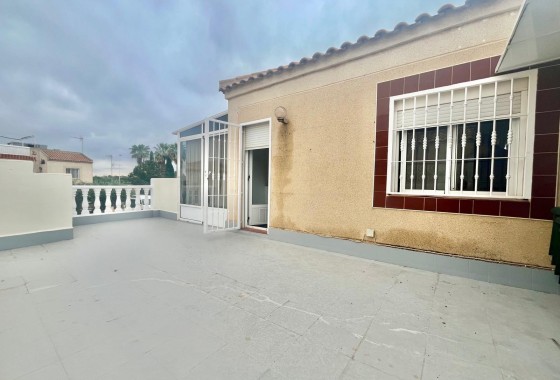 Herverkoop - Appartement / Flat -
Torrevieja - Paraje natural
