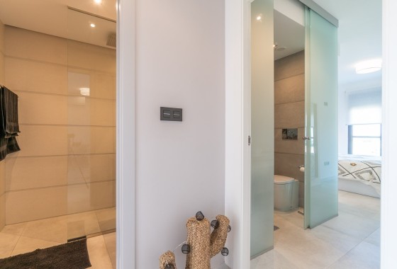 Revente - Appartement -
El Raso