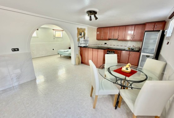 Revente - Villa Individuelle -
Ciudad Quesada - Rojales - Urbanizaciones