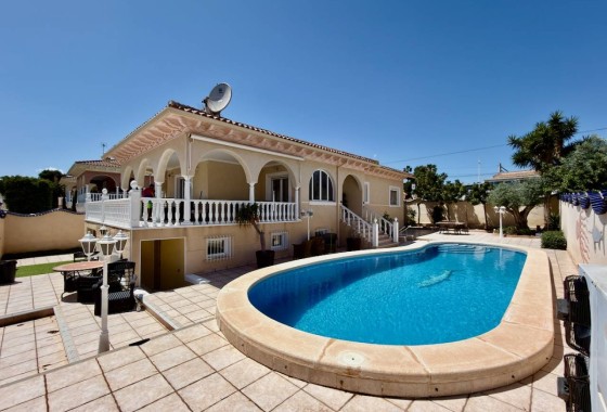 Revente - Villa Individuelle -
Ciudad Quesada - Rojales - Urbanizaciones