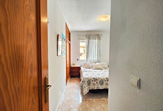Resale - Wohnung / Appartement -
Torrevieja - Costa Blanca